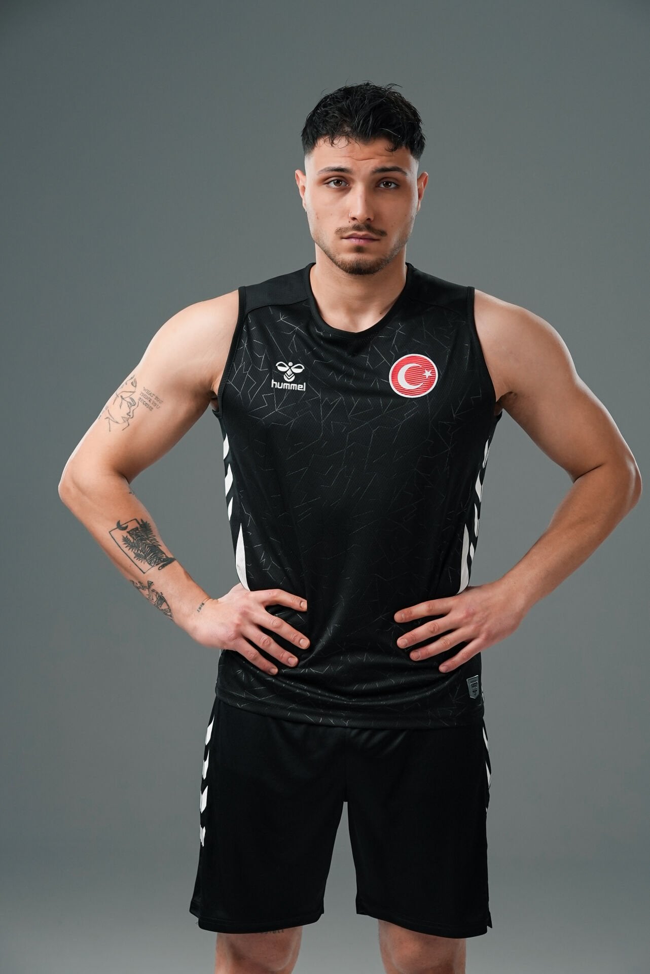 Hummel Dream Kolsuz Antrenman Tişört Siyah