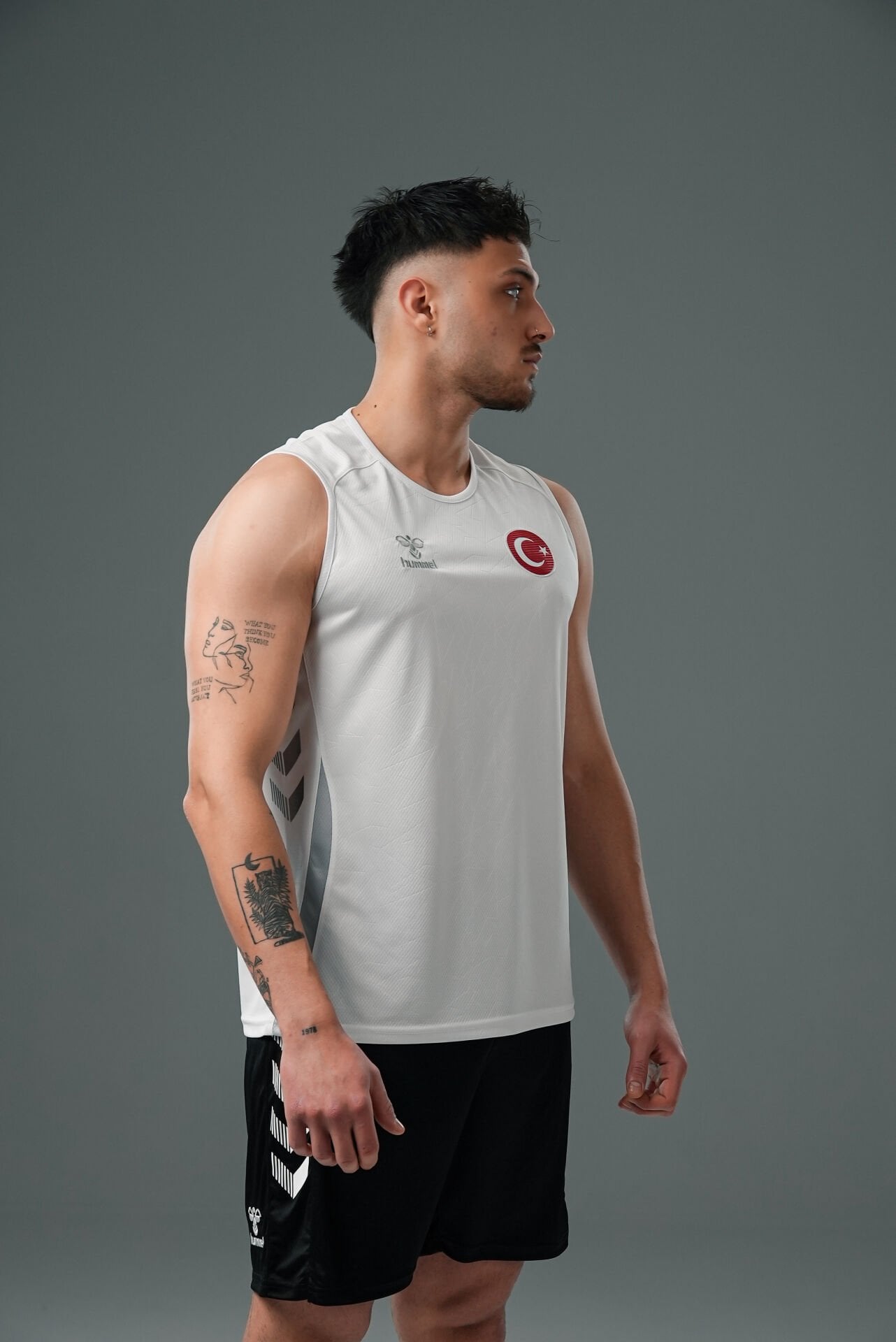 Hummel Dream Kolsuz Antrenman Tişört Beyaz