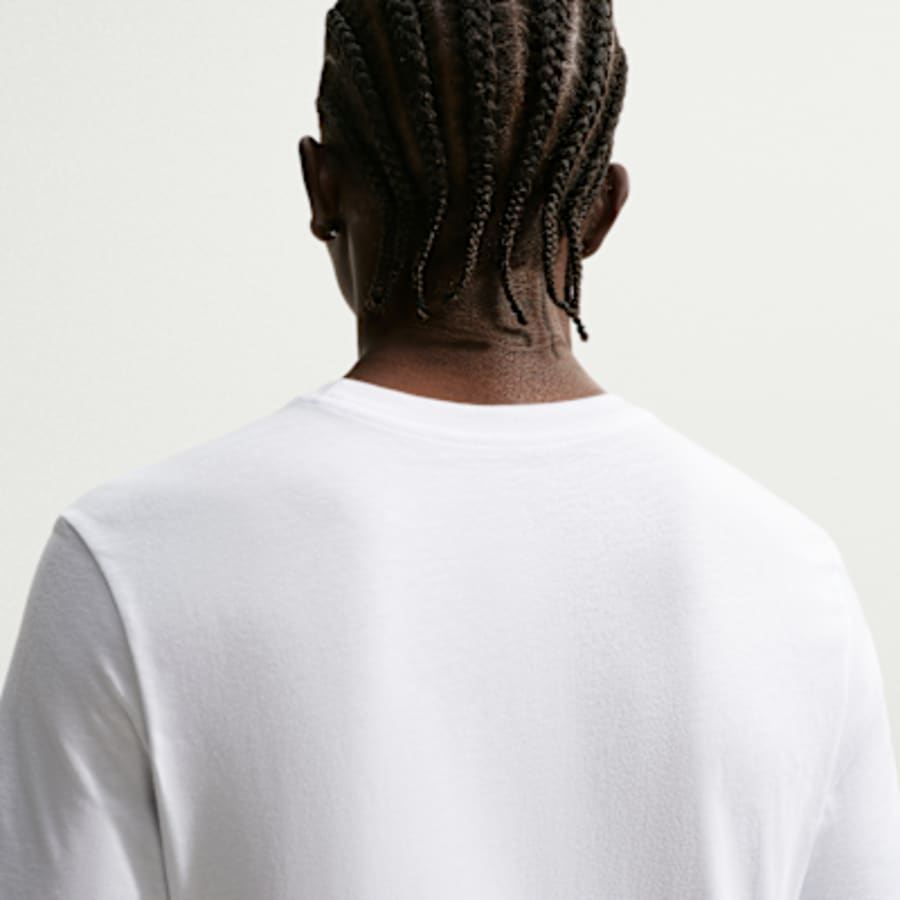 Nike Sportswear Erkek Tişört - Beyaz Kombin