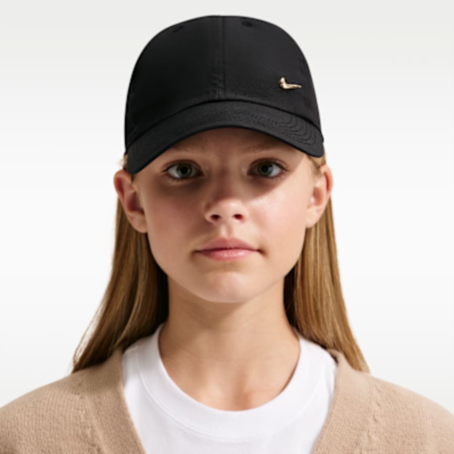 Nike Dri-FIT Club Kids' Unstructured Metal Swoosh Cap - Siyah Kombin